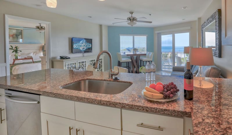 Ocean Pointe Suite  - Kitchen